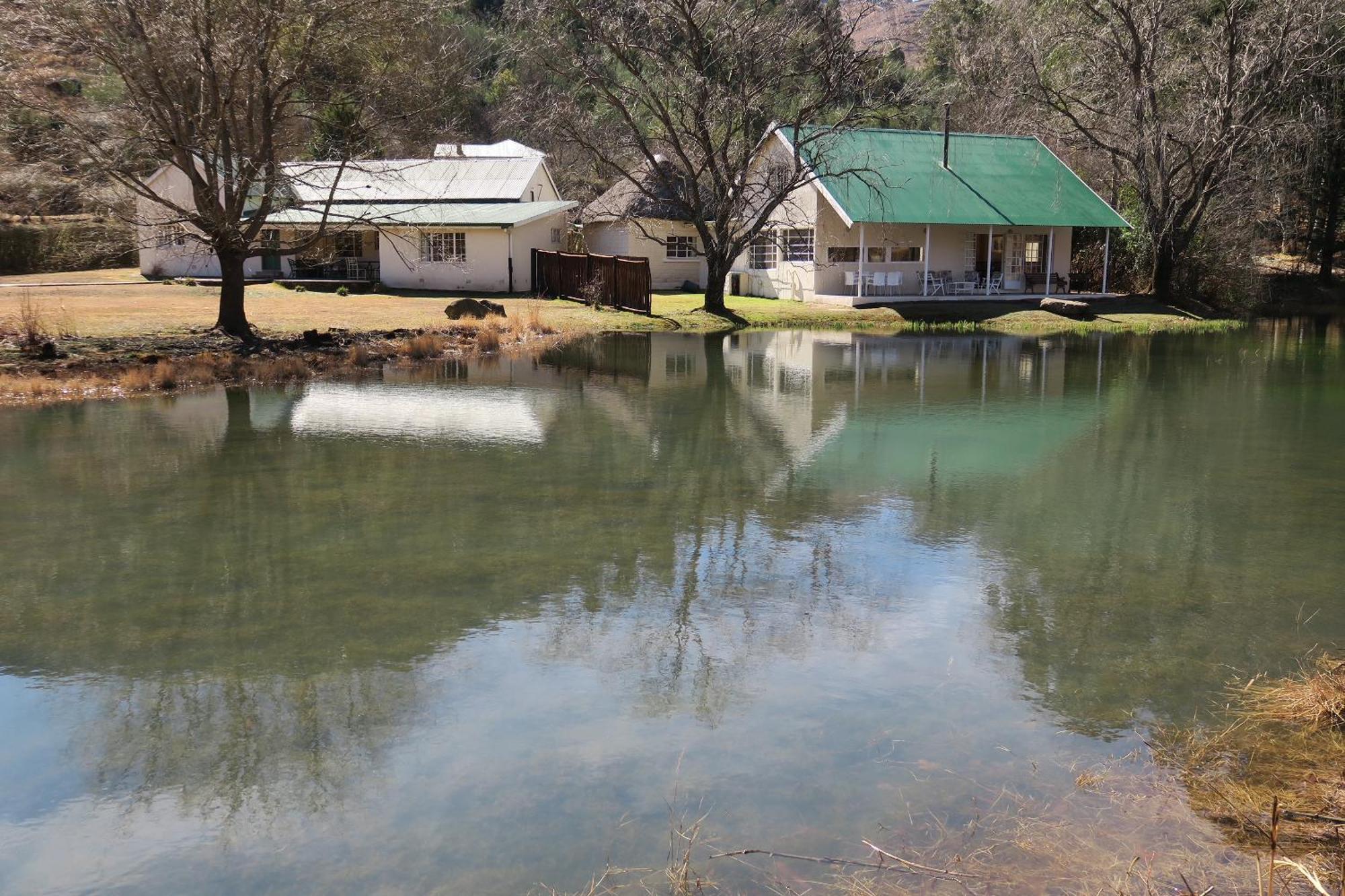 Mkomazana Mountain Cottages Himeville Exterior foto